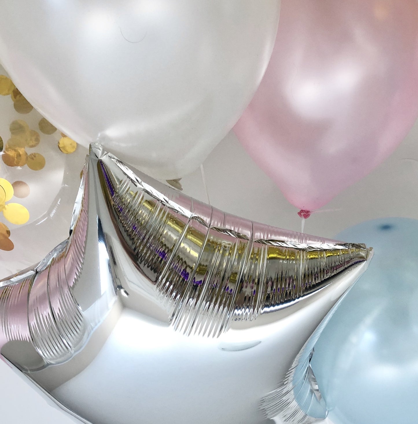 16 Piece Gender Reveal Set with Moon and Star Balloons Bouquet - Baby Shower, Birthday, Gender Reveal, Eid, and Ramadan Party Decoration (Blue & Pink)